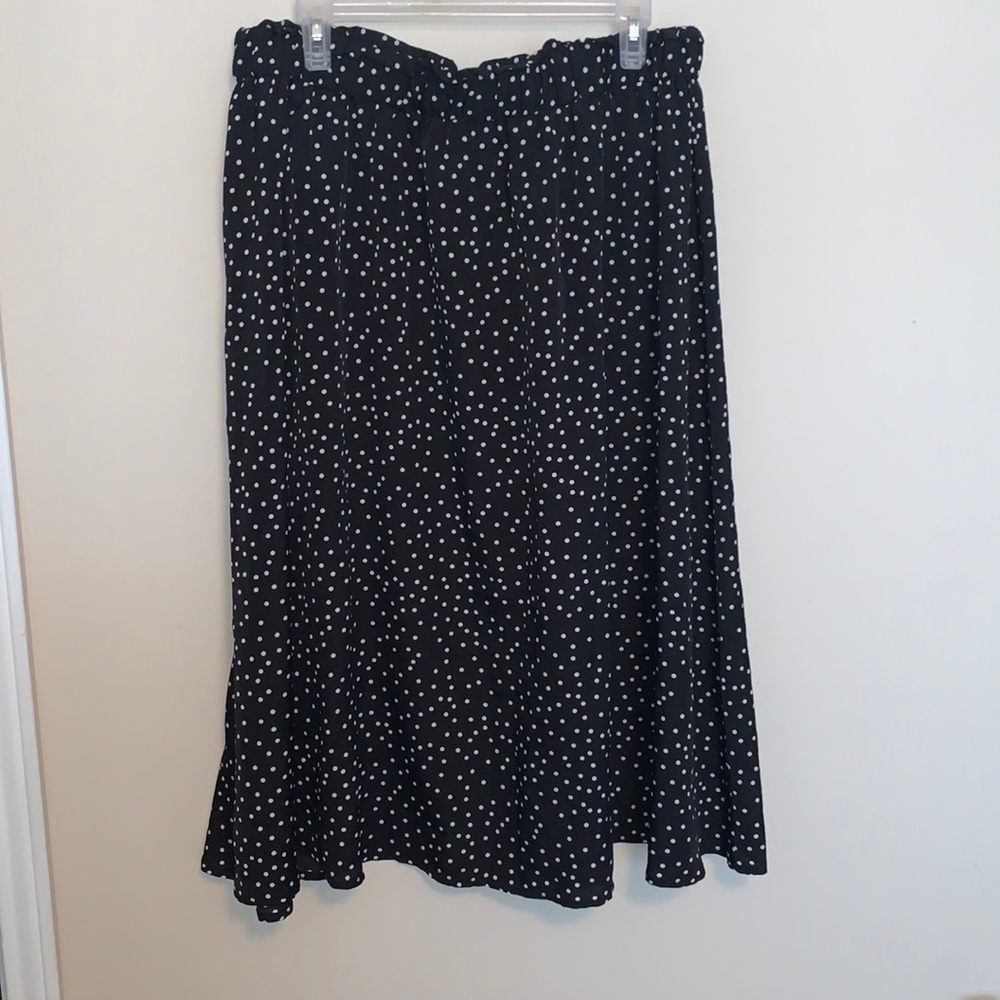 Black polka dot skirt